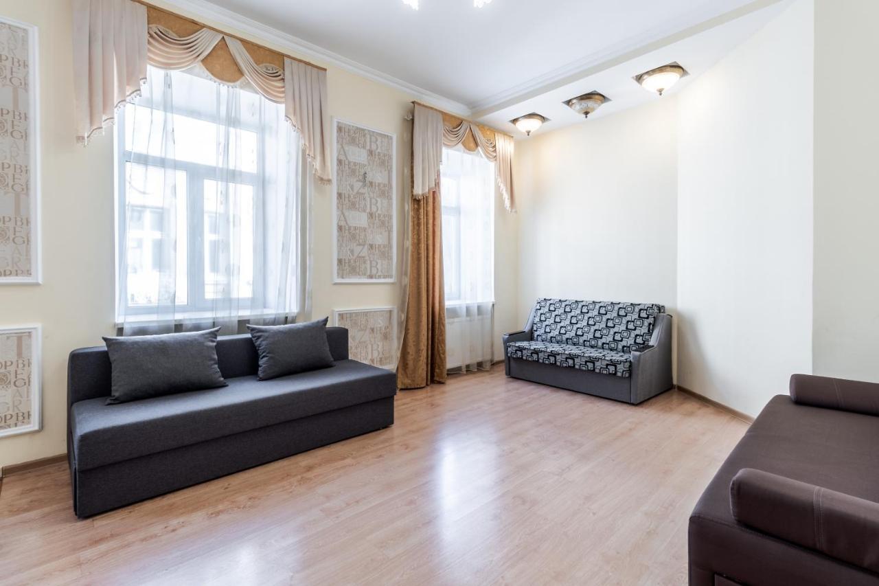 Fedorova Apartment Λβιβ Εξωτερικό φωτογραφία