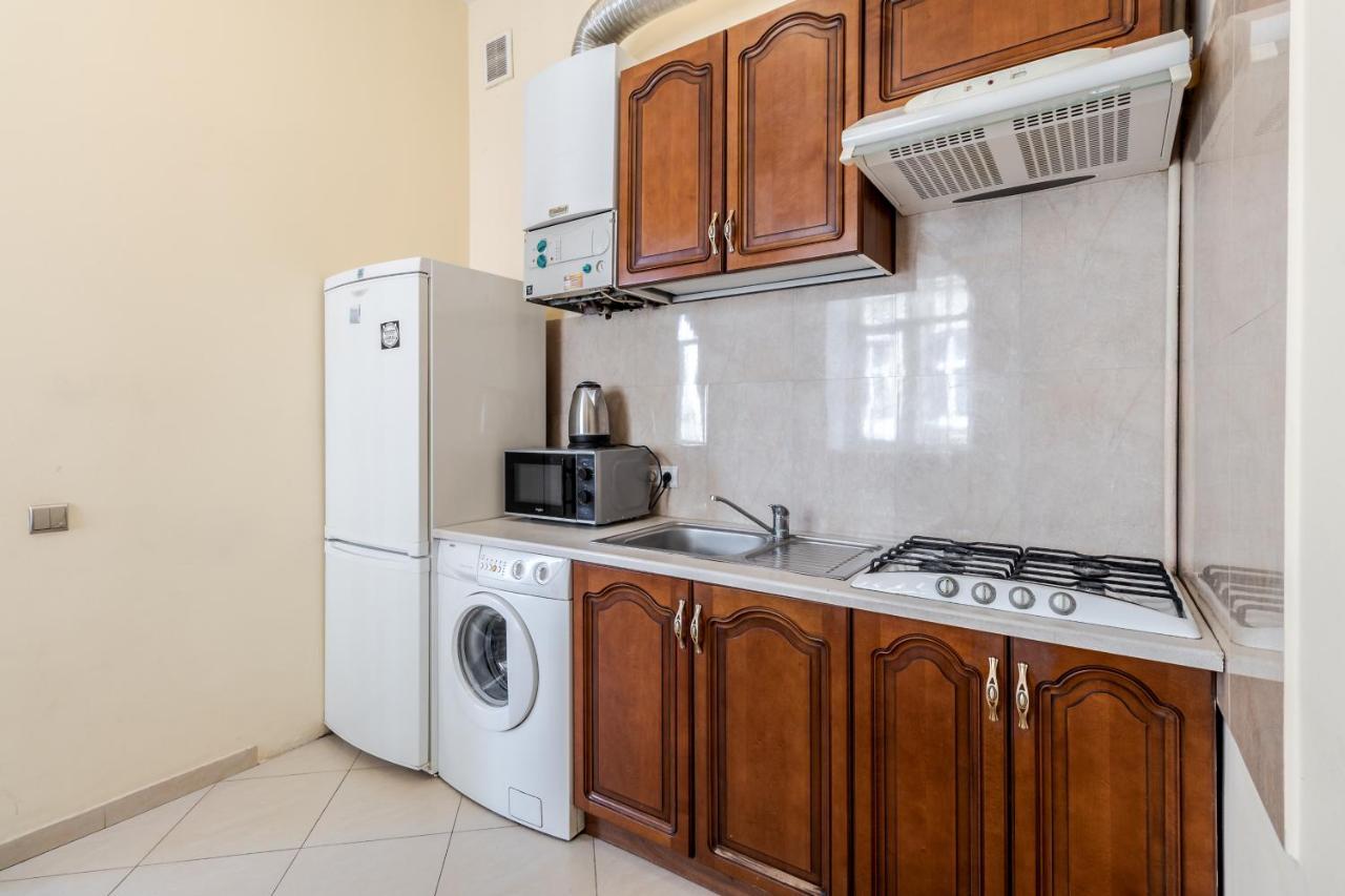 Fedorova Apartment Λβιβ Εξωτερικό φωτογραφία
