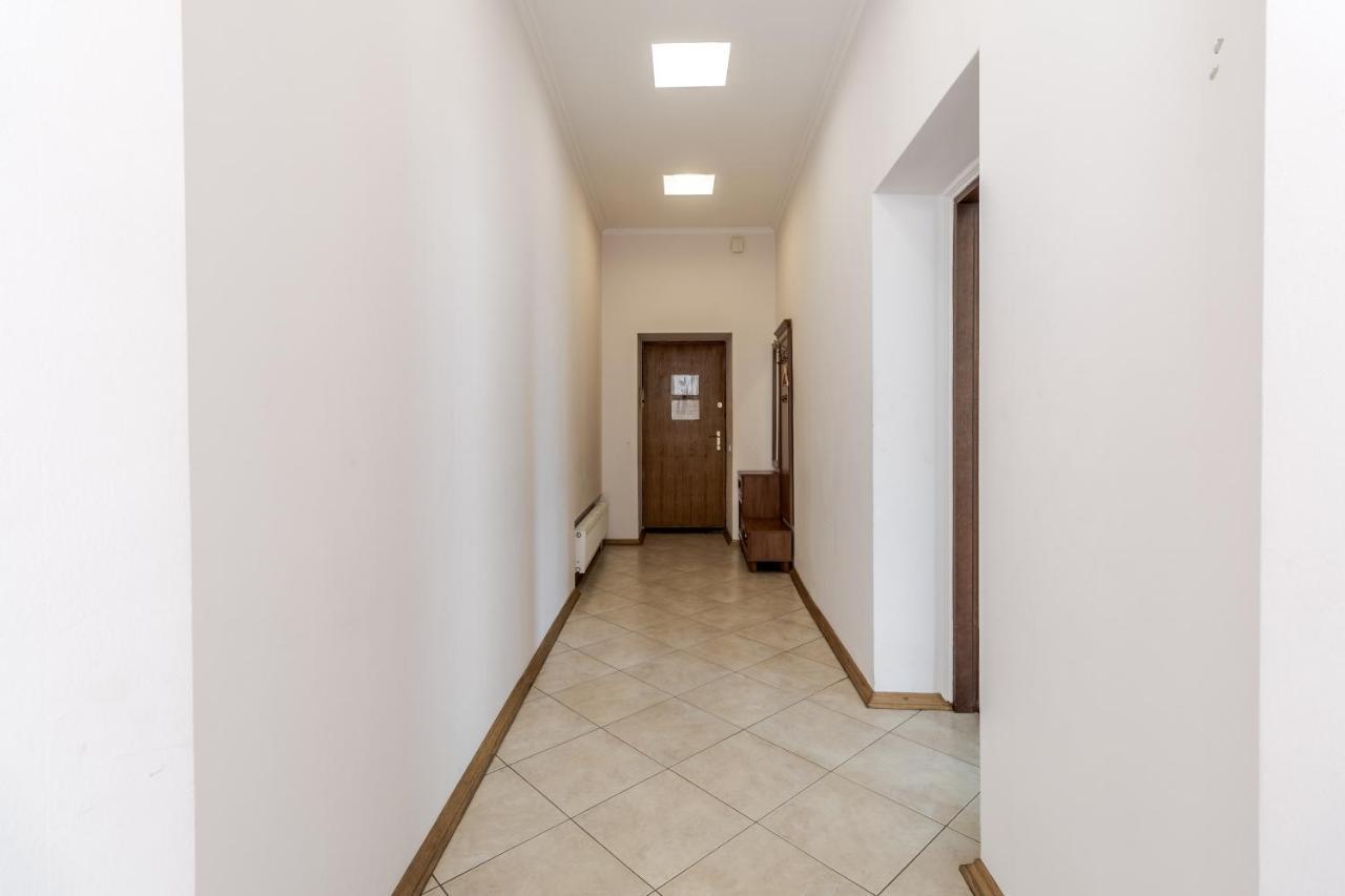 Fedorova Apartment Λβιβ Εξωτερικό φωτογραφία